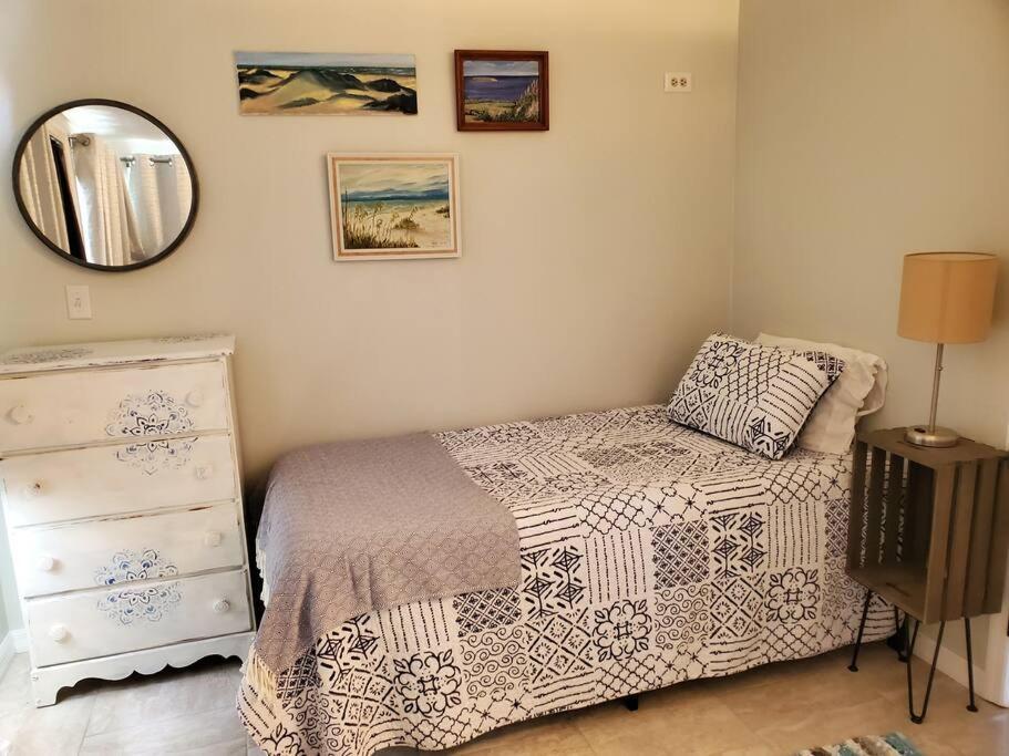 塔瓦雷斯3 Bed, 2 Bath, Waterfront, Dock, Large Driveway别墅 外观 照片