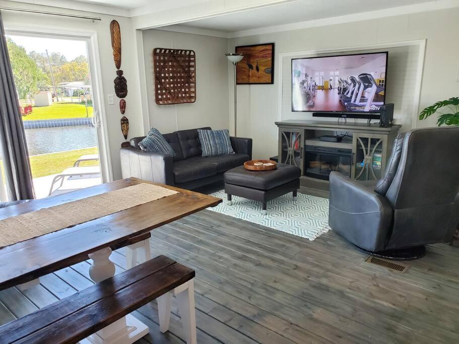 塔瓦雷斯3 Bed, 2 Bath, Waterfront, Dock, Large Driveway别墅 外观 照片